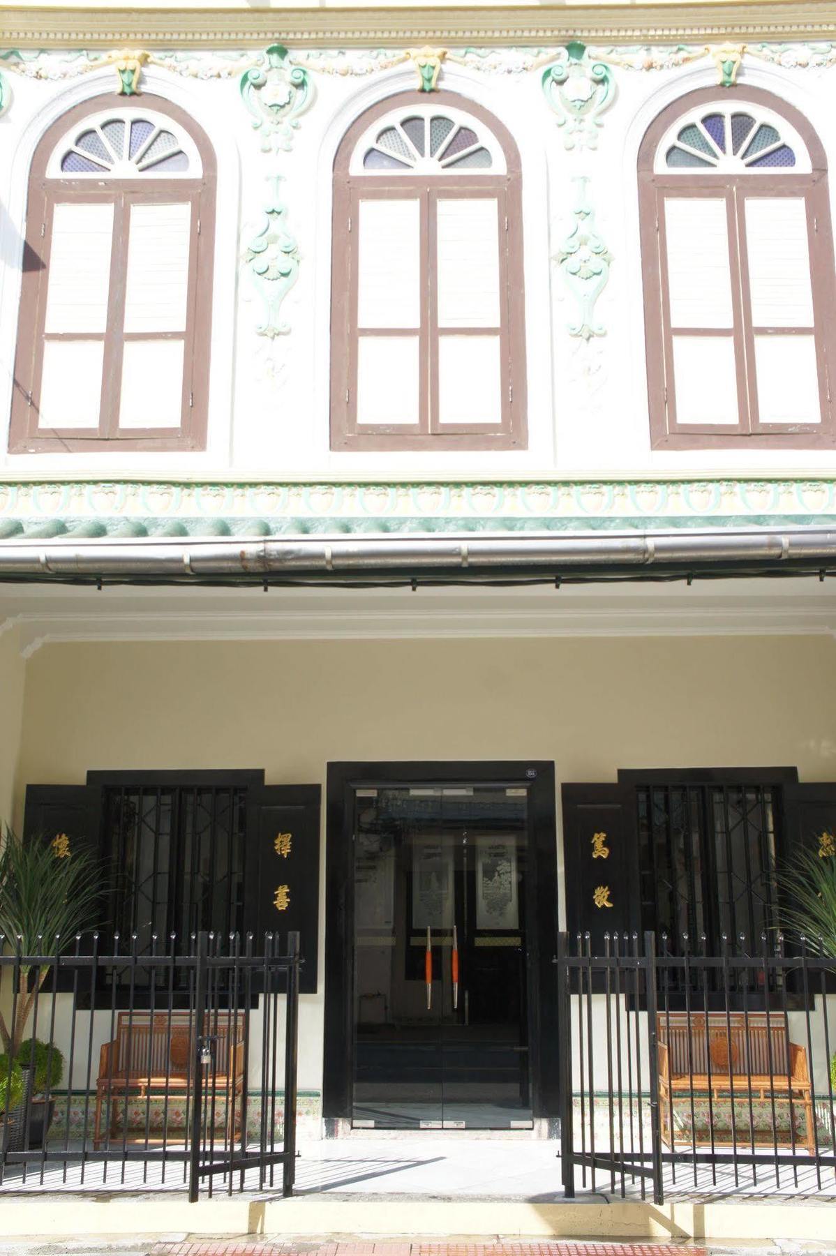 Heeren Palm Suites Malacca Kültér fotó